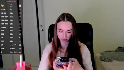      online show from 10/30/25, 06:59