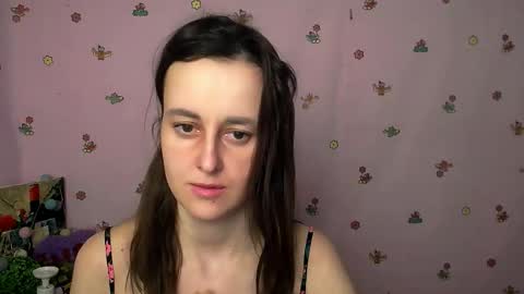 Nikolleta online show from 12/05/25, 09:18