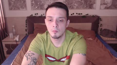 Snapshot of nikolos_vise chatting on 01/18/25, 03:59 Nikolos online show from 01/18/25, 03:59