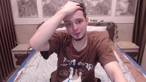 Snapshot of nikolos_vise chatting on 01/19/25, 04:57 Nikolos online show from 01/19/25, 04:57