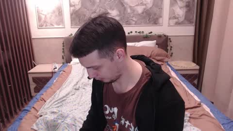 Snapshot of nikolos_vise chatting on 01/20/25, 02:01 Nikolos online show from 01/20/25, 02:01