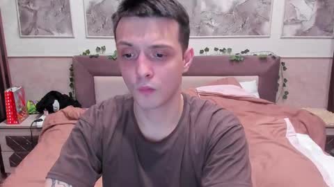 Snapshot of nikolos_vise chatting on 01/22/25, 02:04 Nikolos online show from 01/22/25, 02:04