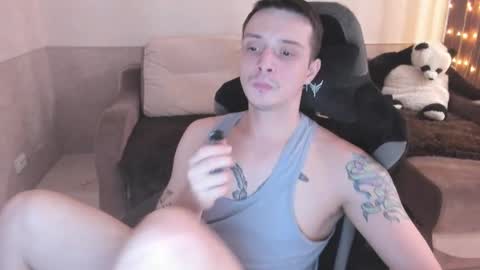 Snapshot of nikolos_vise chatting on 01/26/25, 09:51 Nikolos online show from 01/26/25, 09:51