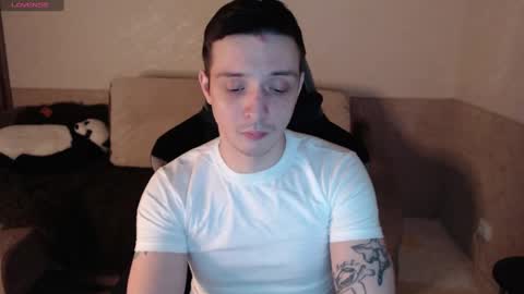 Snapshot of nikolos_vise chatting on 01/31/25, 05:53 Nikolos online show from 01/31/25, 05:53