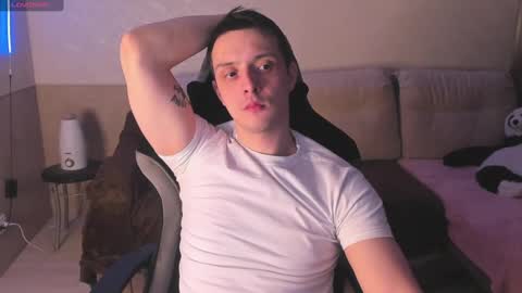 Snapshot of nikolos_vise chatting on 02/06/25, 09:49 Nikolos online show from 02/06/25, 09:49