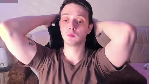 Snapshot of nikolos_vise chatting on 02/09/25, 06:58 Nikolos online show from 02/09/25, 06:58