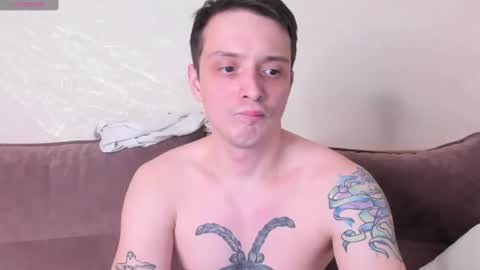 Snapshot of nikolos_vise chatting on 02/13/25, 09:06 Nikolos online show from 02/13/25, 09:06