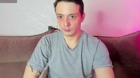 Snapshot of nikolos_vise chatting on 02/20/25, 11:54 Nikolos online show from 02/20/25, 11:54