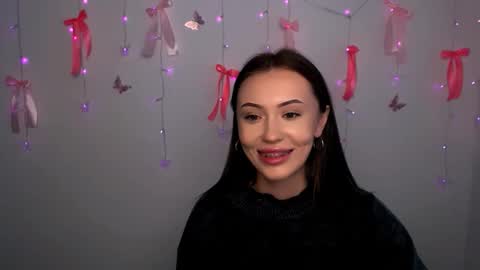 nikonara_ online show from 04/02/26, 11:52