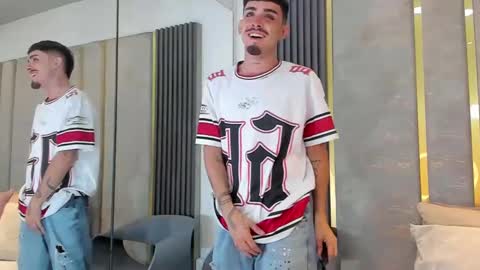 Niko Stone online show from 10/14/25, 04:13