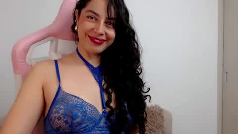 Snapshot of niky_blue chatting on 01/05/26, 10:13 niky_blue online show from 01/05/26, 10:13