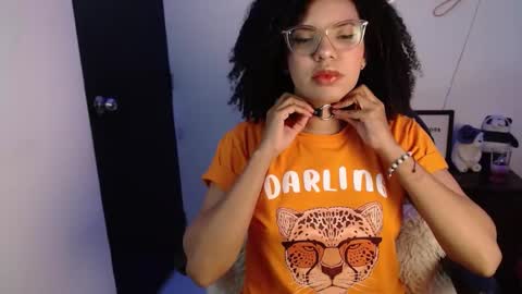 Snapshot of niky_golden chatting on 01/14/25, 07:38 Nicole GTM-5 1100 pm - 700 am online show from 01/14/25, 07:38