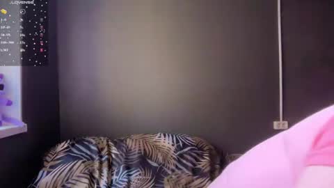 Niky online show from 07/04/26, 10:21
