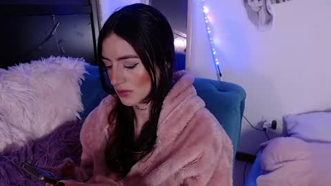 Snapshot of nikyastark chatting on 12/23/24, 07:49 Niky A Stark online show from 12/23/24, 07:49