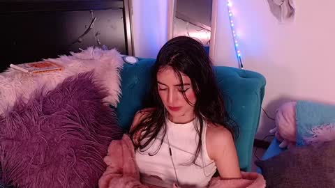 Snapshot of nikyastark chatting on 12/24/24, 10:01 Niky A Stark online show from 12/24/24, 10:01