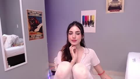 Snapshot of nikyastark chatting on 01/09/25, 03:58 Niky A Stark online show from 01/09/25, 03:58