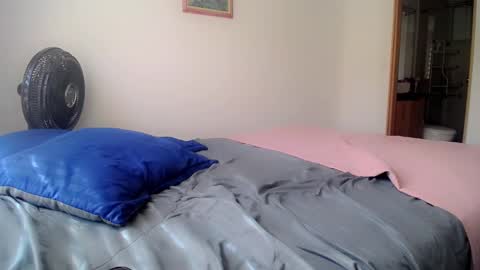 Snapshot of nila_kaia chatting on 02/09/25, 07:52 nila online show from 02/09/25, 07:52