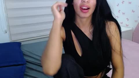 Snapshot of nila_kaia chatting on 11/05/25, 02:22 nila online show from 11/05/25, 02:22