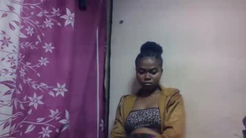 nilah online show from 10/30/25, 01:45