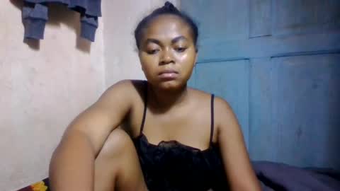 nilah online show from 06/29/26, 05:14