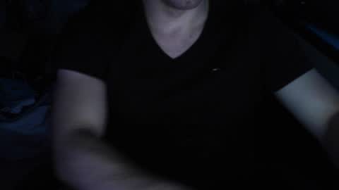 Snapshot of nillis chatting on 12/13/24, 09:02 nillis online show from 12/13/24, 09:02