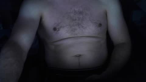 Snapshot of nillis chatting on 12/18/24, 07:58 nillis online show from 12/18/24, 07:58