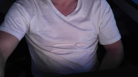 Snapshot of nillis chatting on 01/07/25, 08:45 nillis online show from 01/07/25, 08:45