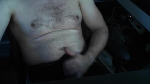 Snapshot of nillis chatting on 11/26/25, 09:54 nillis online show from 11/26/25, 09:54