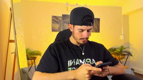 Snapshot of nils_saint chatting on 02/19/26, 04:30 Nils online show from 02/19/26, 04:30