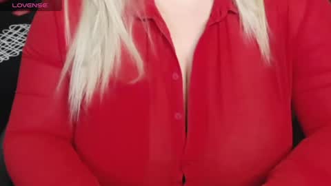 Blonde Nimpho online show from 05/08/26, 08:19