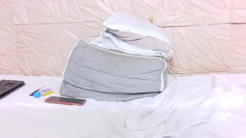 Snapshot of nina_bae_ chatting on 05/14/26, 08:37 nina_bae_ online show from 05/14/26, 08:37