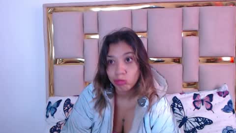 Nina Carther online show from 11/06/25, 11:55