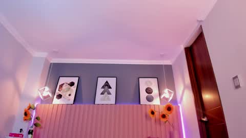 nina_ford_ online show from 04/30/26, 03:13