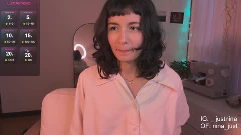 Snapshot of nina_just chatting on 01/18/25, 10:39 Nina.  online show from 01/18/25, 10:39