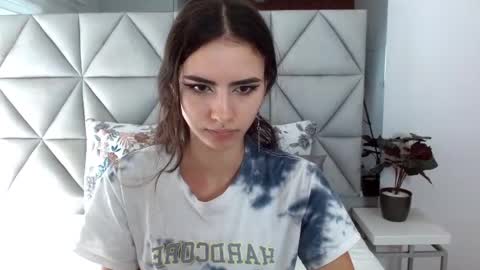  Nina  online show from 12/07/24, 05:53