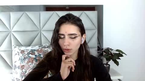  Nina  online show from 12/10/24, 08:16