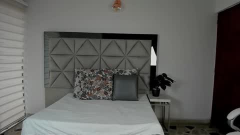  Nina  online show from 03/06/25, 08:59