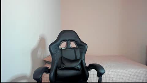 Snapshot of nina_pons chatting on 03/03/26, 08:26 Nina online show from 03/03/26, 08:26