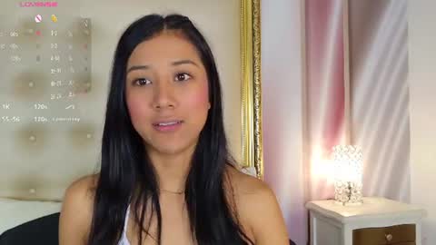 Snapshot of ninabravur chatting on 07/11/26, 01:25 NINA BRAVU online show from 07/11/26, 01:25