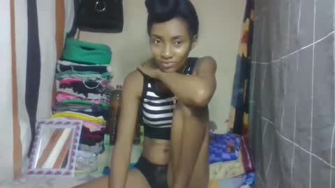 ninaeaa online show from 03/25/26, 10:21