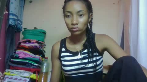 ninaeaa online show from 04/11/26, 01:04