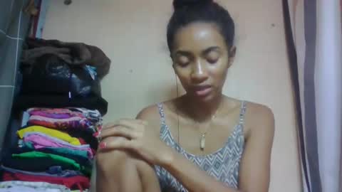 ninaeaa online show from 04/14/26, 10:32