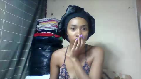 ninaeaa online show from 06/11/26, 05:16