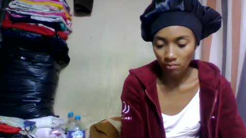 ninaeaa online show from 06/12/26, 07:13
