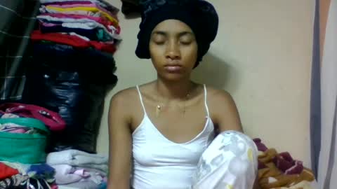 ninaeaa online show from 06/14/26, 03:30