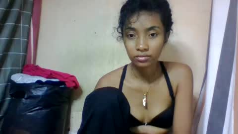 ninaeaa online show from 06/18/26, 09:25