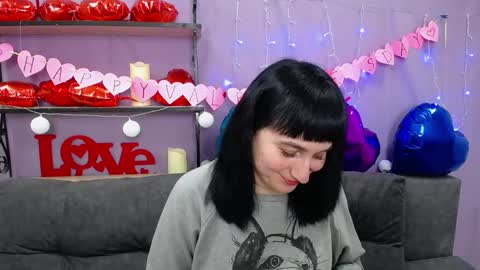 ninaflawlees online show from 02/11/25, 06:44