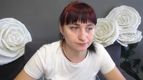 ninaflawlees online show from 09/16/25, 11:55