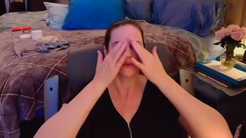 Snapshot of ninajaymes chatting on 02/01/25, 12:40 Nina Jaymes online show from 02/01/25, 12:40