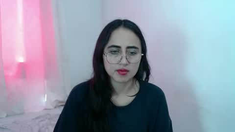 N I N A online show from 11/01/25, 04:20